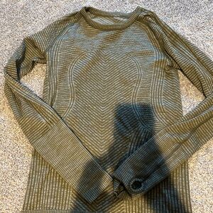 lululemon breeze by long sleeve